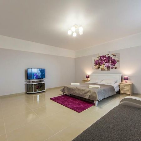 Apartments Kiev Екстер'єр фото